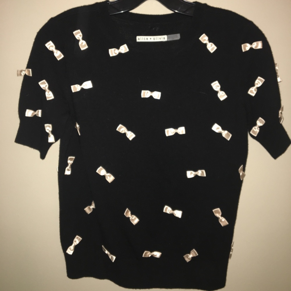 Alice+Olivia sweater top